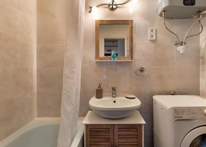 Palm Near By Heroes Square With Free Parking Lejlighed Budapest